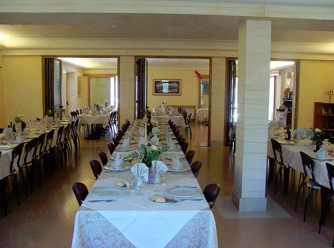 Allestimento della sala per un evento